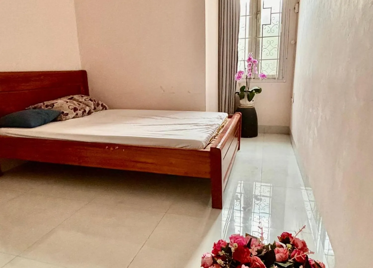 Lizhome Da Nang 0*,